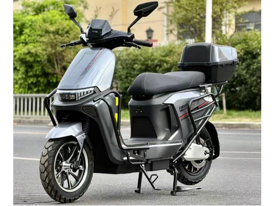 Електроскутер Forsage Moto GR 2000W (72V38A) на Графенових АКБ
